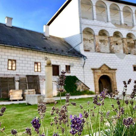 Zamek Kolstejn - Hotel Chateau Goldenstein Branna Bagian luar foto