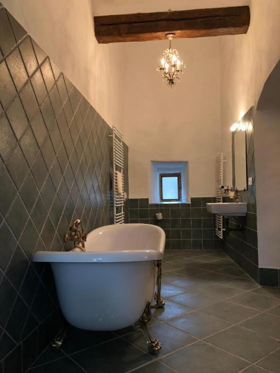 Zamek Kolstejn - Hotel Chateau Goldenstein Branna Bagian luar foto