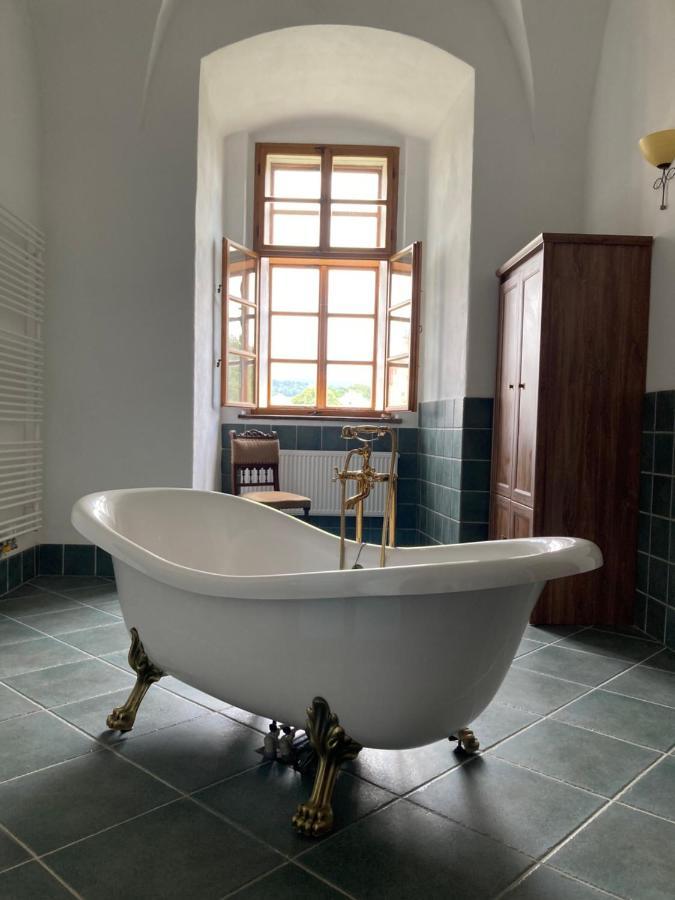 Zamek Kolstejn - Hotel Chateau Goldenstein Branna Bagian luar foto