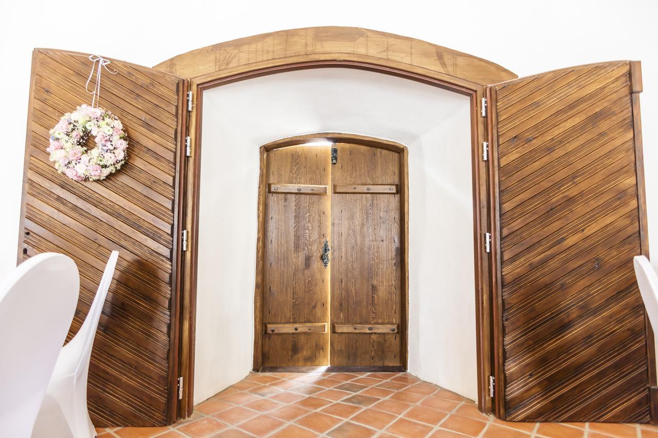 Zamek Kolstejn - Hotel Chateau Goldenstein Branna Bagian luar foto